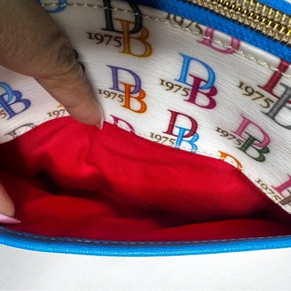 Dooney & Bourke White and Blue Crossbody Bag - Picture 9 of 12